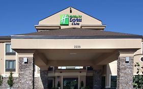 Holiday Inn Express & Suites Logan By Ihg